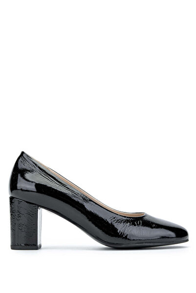 Women's Genuine Leather Black Spring Comfort Shoes