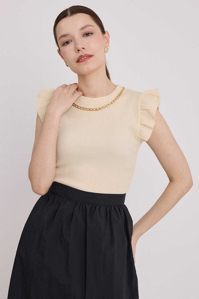 Nisa Luxury Boutique Knitted Blouse - Necklace Detailed