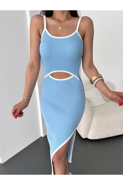 kenza'a Kadın Göbek Dekolteli Yırtmaçlı Triko Elbise