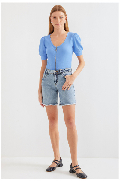 Düşess أرجل مزينة بشراشيب - شورت جينز نسائي أزرق