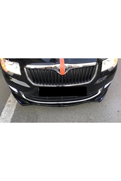 Dynamic Skoda Superb Ön Lip Ön Tampon Eki Parlak Siyah Plastik Uyumlu