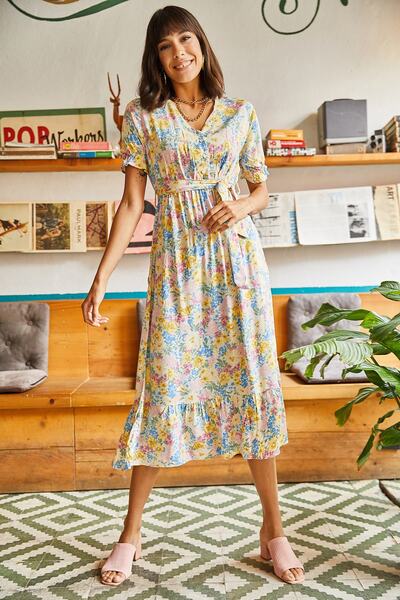 Olalook Kadın Sarı Düğmeli Kuşaklı Kol Detaylı Dokuma Viskon Elbise ELB-19001524