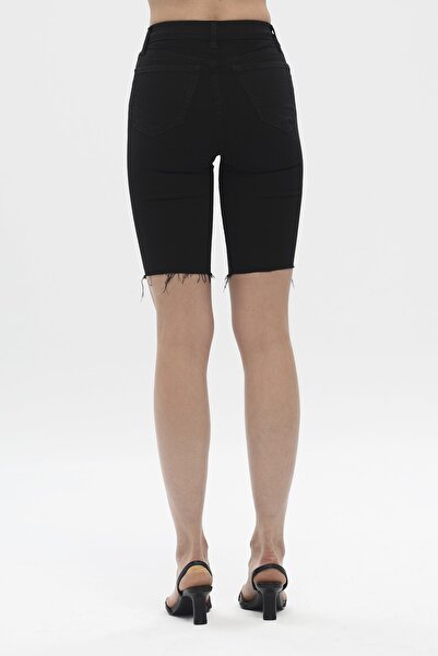 CROSS JEANS Siyah Yüksek Bel Paçası Kesikli Biker Jean Şort C 4521-049