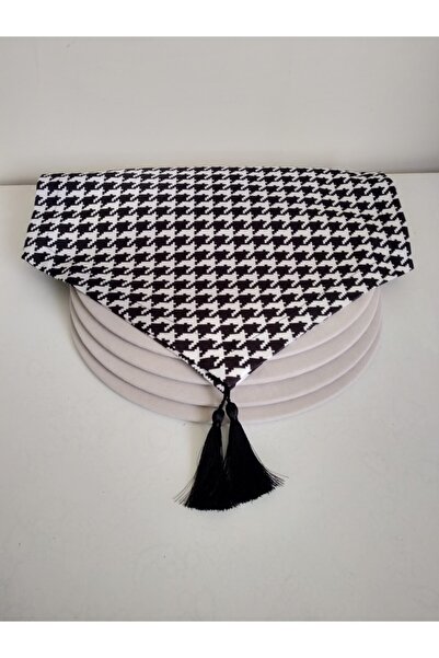 Ayşemce Μαύρο και Λευκό Πόδι Κοτόπουλου Με σχέδιο Τραβέρσα & 4 Μπεζ Σούπλα