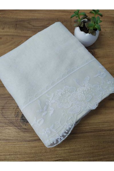 Çeyiz Bahçesi Βελούδινη πετσέτα Freesia Cream 50&90