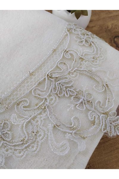 Çeyiz Bahçesi Βελούδινη πετσέτα Loving Cream 50&90