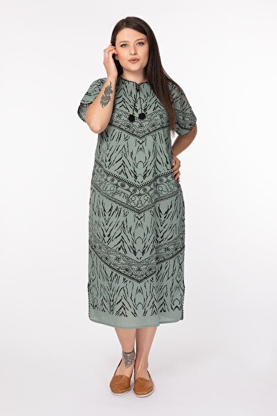 Kardelen Butik Ümraniye فستان شلال بأكمام قصيرة وطبعة جلد الفهد