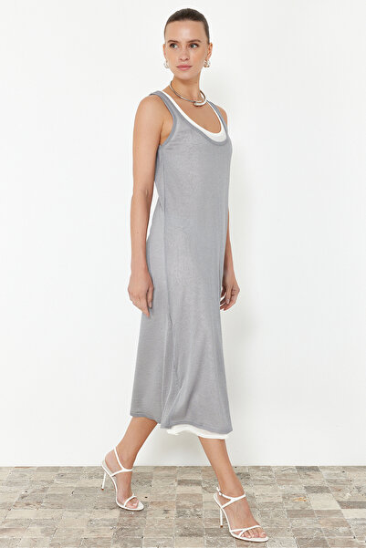 Trendyol Collection Gray Straight Shift Double Layer Single Plate Maxi Dress TWOSS24EL00969