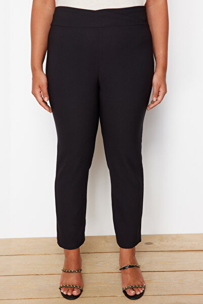 Trendyol Curve Large Size Black Cigarette Pants - Ribbed and Waist Detailed TBBSS24AR00047