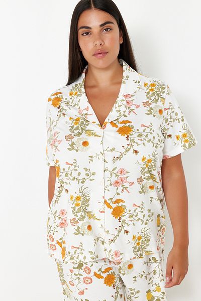 Trendyol Curve Colorful Flower Patterned Shirt Collar Sleepwear Set - TBBSS24AI00134