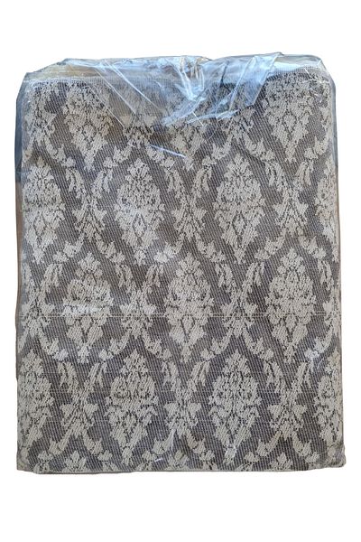 Sierra Linens Jacquard Comfortable Cut Bedspread