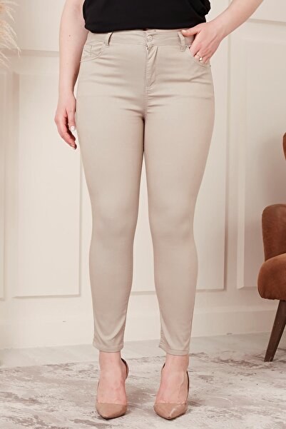 RMG Cream Colored Plus Size Cotton Trousers