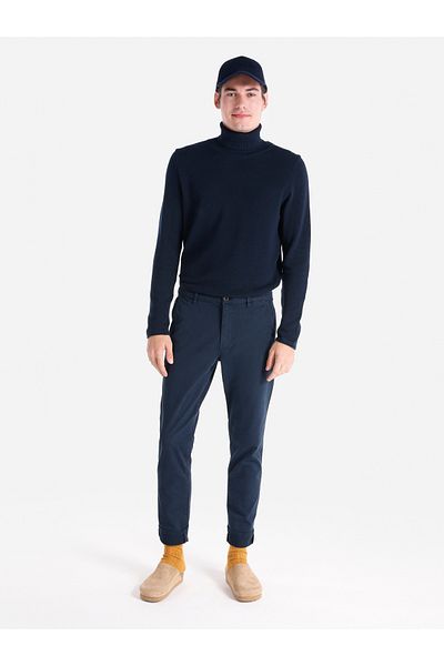 Colin's Slim Fit Mid Waist Men's Trousers Cl 1049749