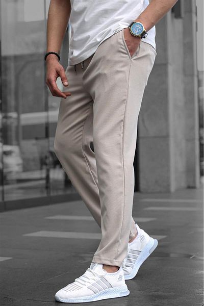 Madmext Beigefarbene, entspannte Herrenhose 6510