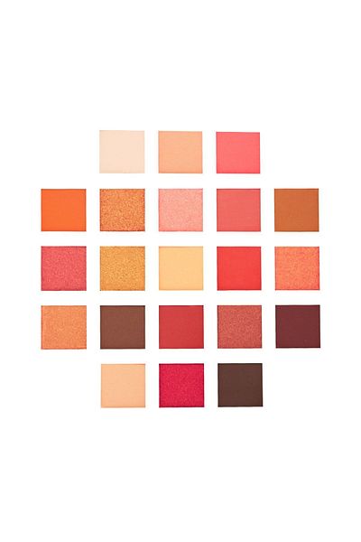 Revolution Friends X Makeup - You Love Me Eyeshadow Palette