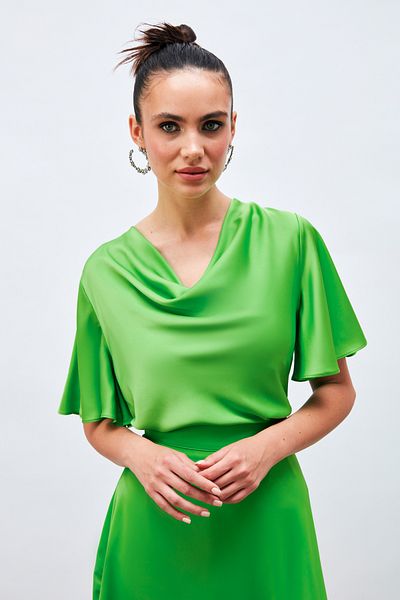 Sateen Degaje Collar Flowing Satin Blouse - LIGHT GREEN