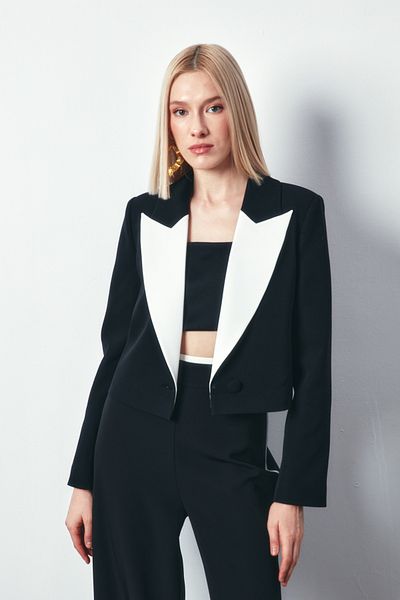 Sateen Contrasted Short Jacket - BLACK