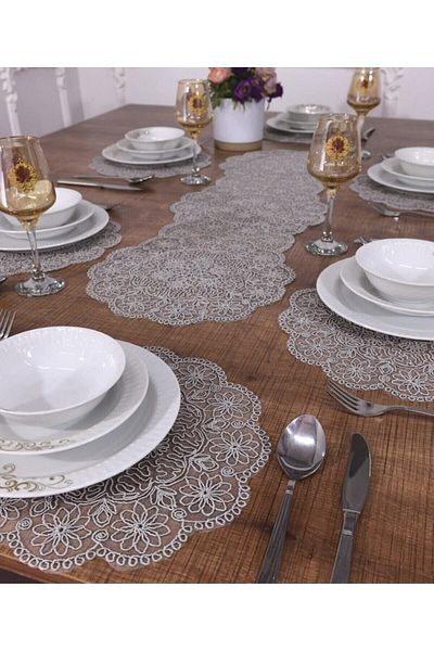 Tropikhome Vincent Gray Plate and Runner - 6-Person American Service Presentation Set