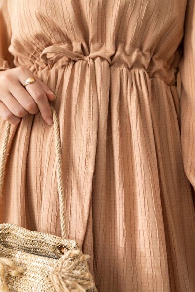 Meri Store Belden Bağcıklı Dantel Işlemeli Elbise