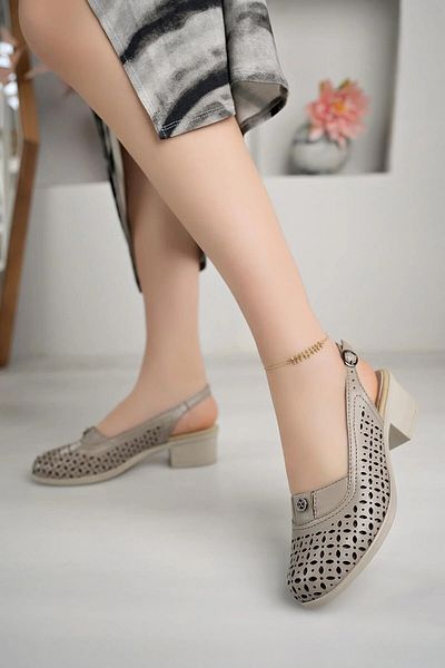 Akgün Terlik Stone Colored Genuine Leather Women's Sandals - Closed Toe Comfort
