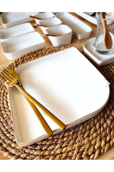 CASA DE BELLA 6 Pieces Porcelain Square Breakfast Plate with Gold Stripe