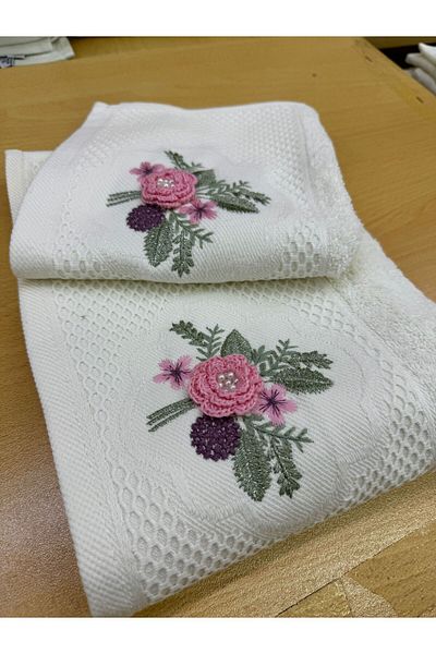 TUTUYA TEXTIL Βαμβακερή πετσέτα με 3D κεντημένο κορίτσι