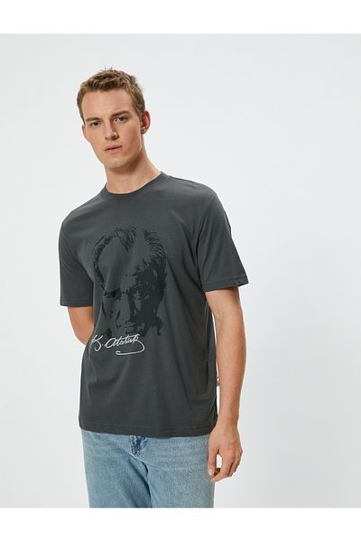 Koton Atatürk Printed Cotton T-Shirt - Short Sleeve, Crew Neck