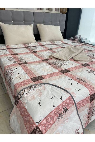 Sudemhome Square Tree Patterned Double Quilted Bed Set