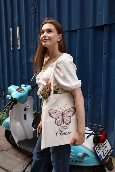 DK DAKSEL Geantă de umăr cu pudră de pânză imprimată Chance Butterfly