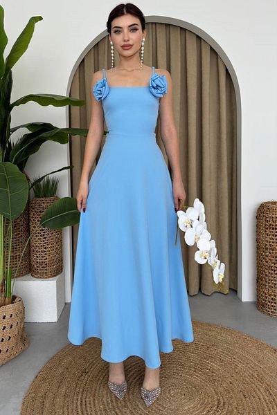 lovebox Rochie de seara maxi cu bretele albastre baby - guler fara bretele, accesoriu trandafir, stofa Atlas 258