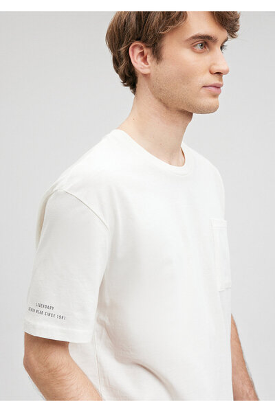 Mavi Pocket Detailed White T-Shirt Loose Fit / Loose Relaxed Fit0611458-70054