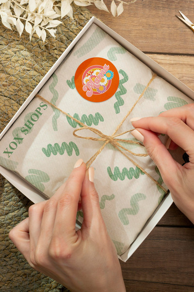 Basic Sense Mama Anne Anneler Günü Etiketi Yapışkanlı Paketleme Etiket Sticker - 3x3cm 90 Adet - ST2400