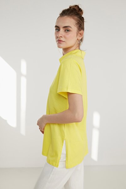 Vitrin Short Sleeve Polo Neck Blouse