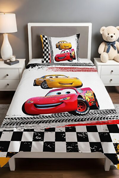 EVPANYA Damalı Mcqueen Desenli Pike Seti (160x230cm)
