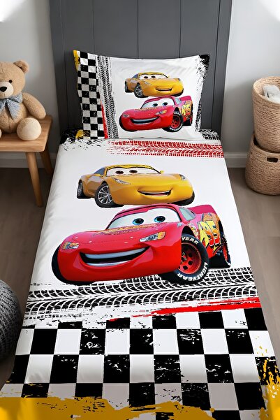 EVPANYA Damalı Mcqueen Desenli Yatak Örtüsü ve Yastık Kılıfı