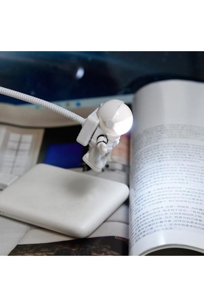 CARNIVAL LAND HEDİYELİK Dekoratif Astronot Lamba Led Usb Gece Lambası Klavye Işığı Kitap Okuma Işığı 1 ADET