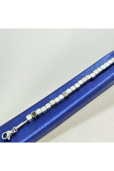 Janset Silver Cube Steel Bracelet - Silver Color Non-Tarnish Steel Bracelet