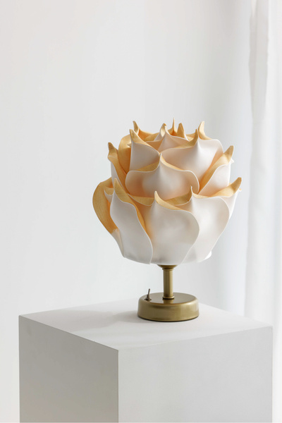 Maison Avf Gold Dekor Eva Çiçeği Kablosuz Masa Lambası Üst Gold Detay-alt Eskitme Gold(9V PİL 75-90 SAAT)