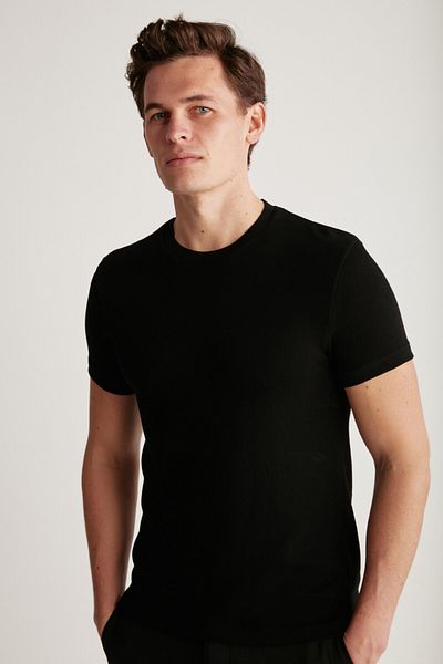 GRIMELANGE Jeremy Men's Slim Fit Knitwear-Looking Fabric Knitwear Collar Thick Textured Black T-shirt