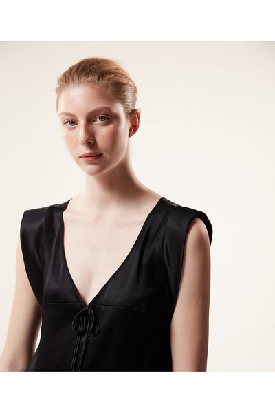 Machka Bluse mit V-Ausschnitt und Schleife