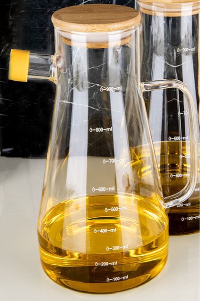 DNS HOME Single Bamboo Vacuum Lid Borosilicate Glass Oil Vinegar Masterchef Oil Pot 900 ml