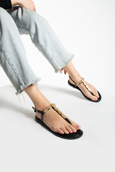 İnan Ayakkabı Γυναικεία πέτρα σε μαύρο χρώμα Λεπτομερή καθημερινά σανδάλια