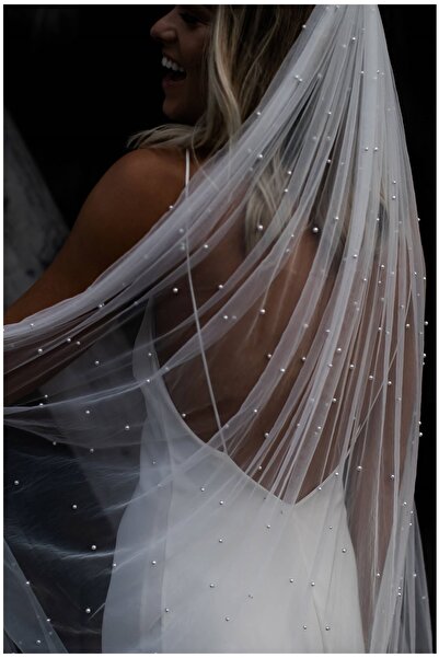 bbays new trend العرض 1.5 سم الطول: 1.5 سم طرحة زفاف مع لؤلؤ، قماش لؤلؤ العروس طرحة بيضاء اللون لؤلؤية، طرحة بإبزيم