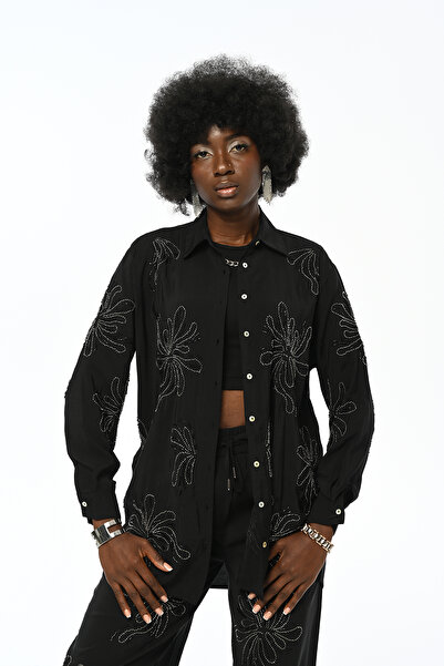 Orfeo Negro قميص نسائي كبير الحجم مع تطريز حجري أمامي