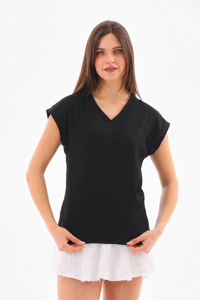 DEVRİMAY TEKSTİL Μαύρη μπλούζα με λαιμόκοψη V και σούρες