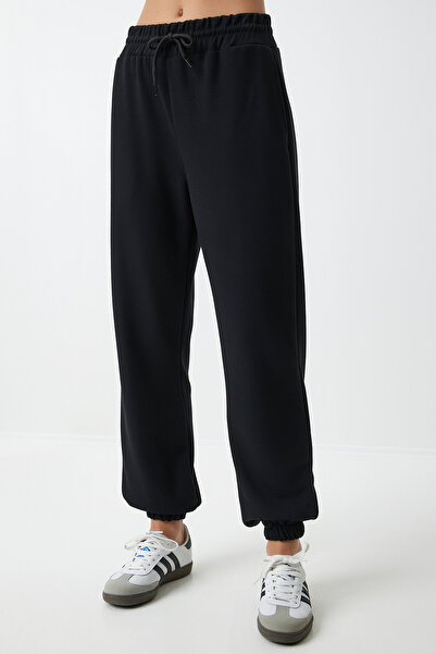 Happiness İstanbul Μαύρο γυναικείο φούτερ για τζόκινγκ με απαλή υφή - AN00198