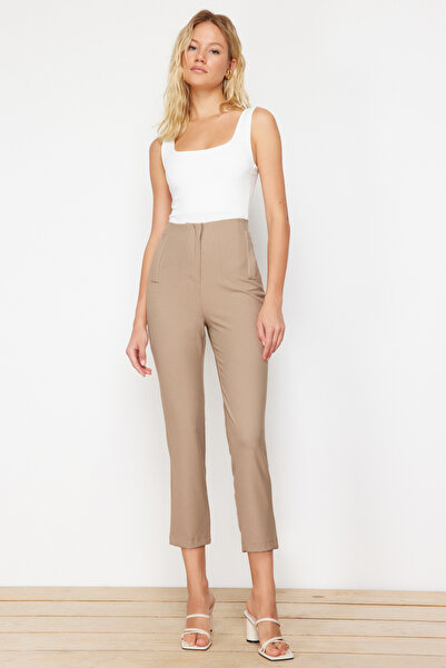Trendyol Collection Bézs cigarettatömítés - Polyviscon szövött nadrág TWOSS24PL00029