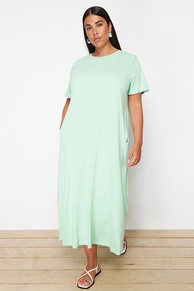 Trendyol Curve Mintgrünes gestricktes Midi-T-Shirt-Kleid TBBSS24AH00067