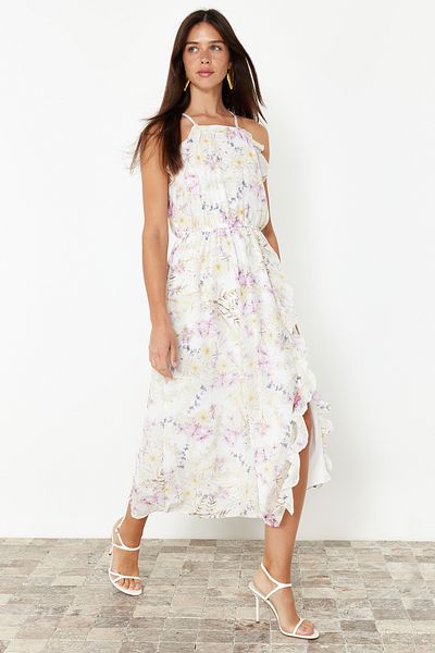 Trendyol Collection Ecrufarbenes A-Linien-Maxikleid aus Webstoff mit Blumenmuster und Rüschendetail, Chiffonfutter TWOSS24EL00805
