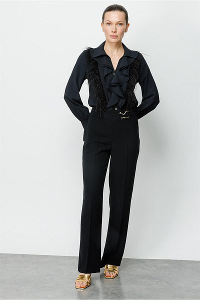 Moda İlgi Pantaloni Modailgi cu detaliu cu cataramă metalică în talie, negri